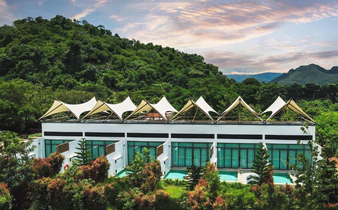 The X10 Private Pool Villa Khaoyai Sha Certified เขาใหญ่ Ban Tha Chang Exterior photo